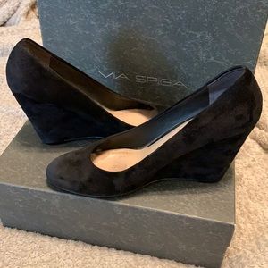 Via Spiga Size 8 Black Heels